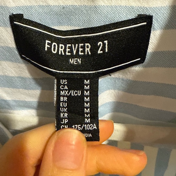 Forever 21 Men's Light Blue and White Striped Shirt - Picture 2 of 2